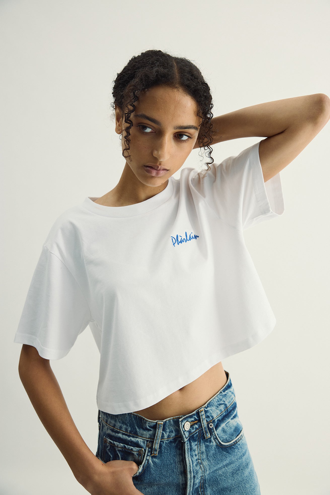 Script Crop Tee- White